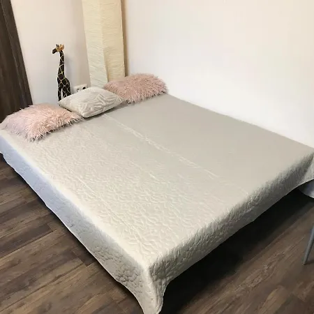 Gift House Apartman Daire *
